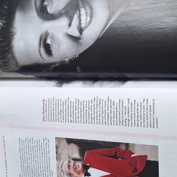 Time Magazine And The New York Times Magazine Bundle - Picture 8 of 12